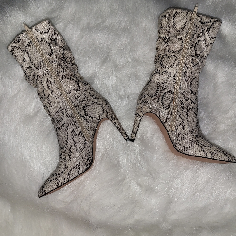 NIB mid calf snakeskin boots